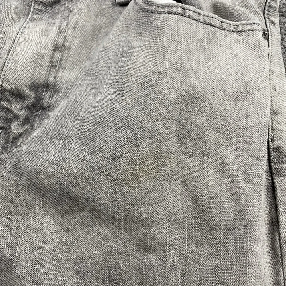 Levis stains please
